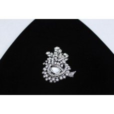 White STUNNING DESIGN FASHION CRYSTAL STONE BROOCH